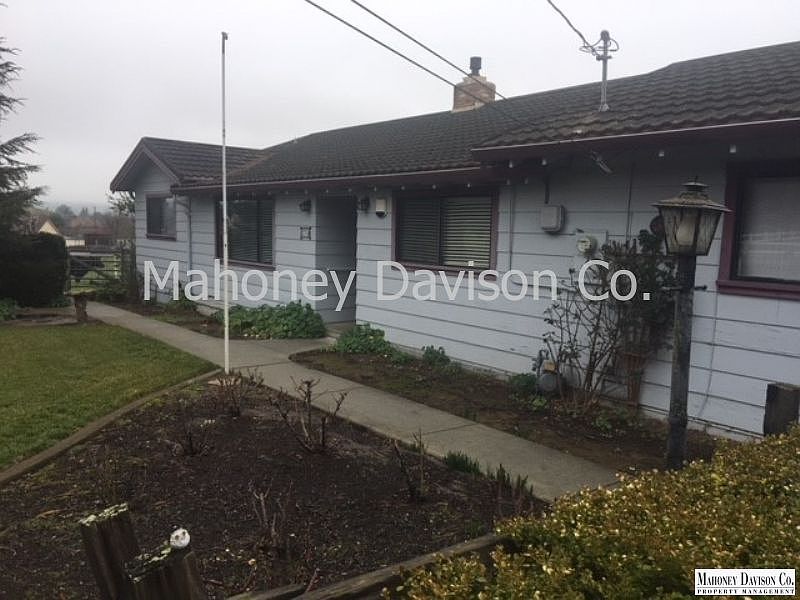 1st image of 275 Eucalyptus Ave