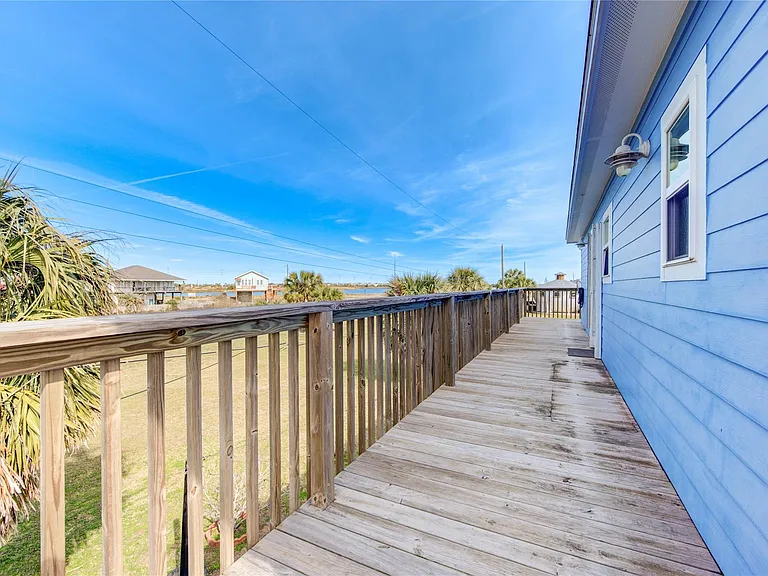 14110 Miramar Dr — Photo 8