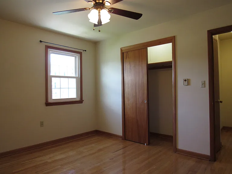 1020 Stonybridge Dr — Photo 16