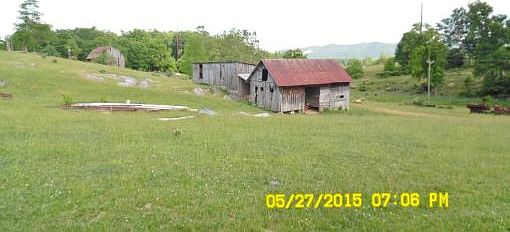 4th image of 1535 Lovers Ln