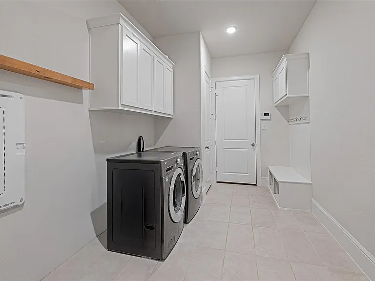 622 Platinum Stone Ln — Photo 32