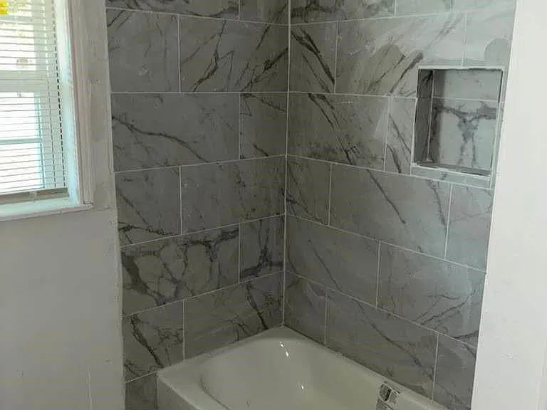 1918 Hampton St — Photo 20