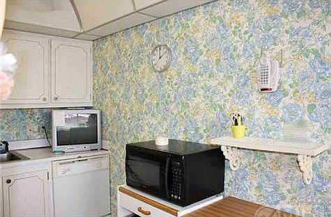 5th image of 300 Village Green Cir APT 414