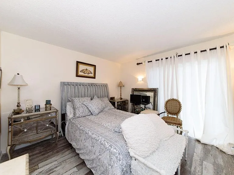 59 Bedford Ct #C — Photo 7