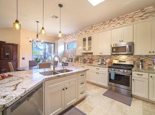 7537 W Pepper Ridge Rd, Tucson, AZ 85743