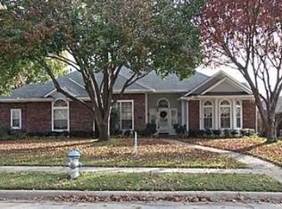 2908 Foxcreek Dr, Richardson, TX 75082