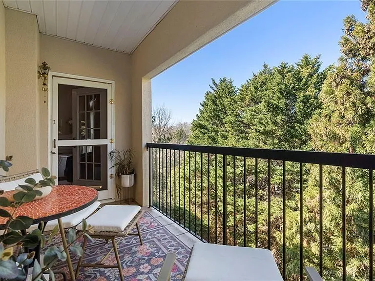 3636 Habersham Rd NW #2404 — Photo 27
