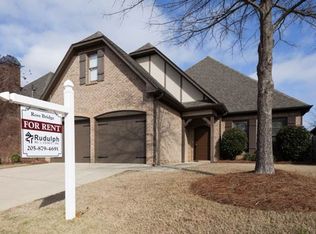2382 Abbeyglen Cir, Birmingham, AL 35226