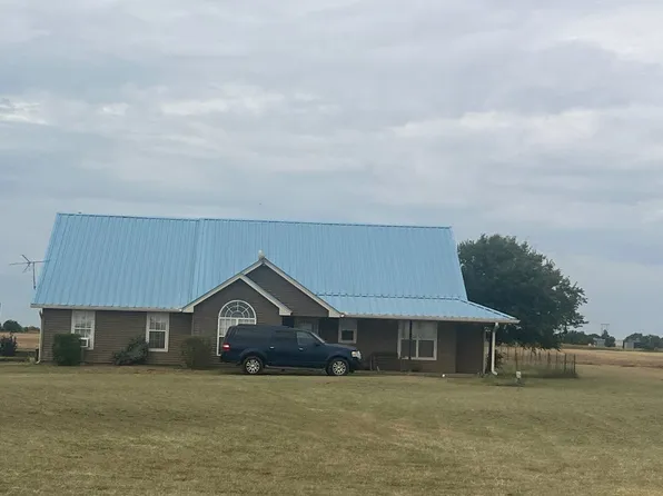 7929 Fm 368 N, Iowa Park, TX 76367
