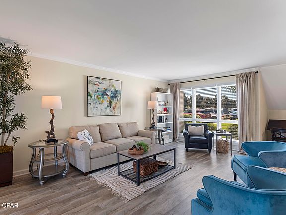 4th image of 4300 Bay Point Rd #402