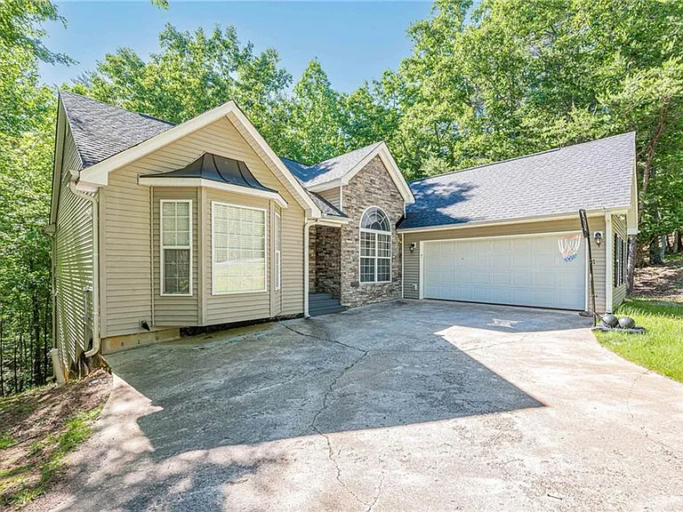 262 Morse Elm Loop — Photo 1