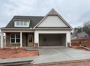 107 Magnolia Ln, Carrollton, GA 30117