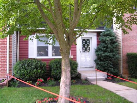 2nd image of 5 Eastwood Dr