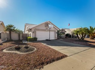 11622 N 76th Dr, Peoria, AZ 85345