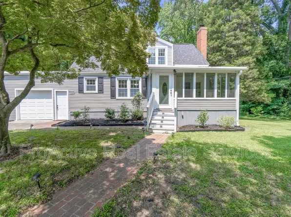 6040 Airway Ln, Norfolk, VA 23502