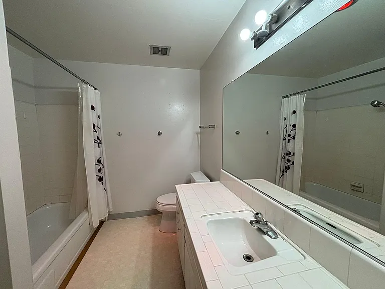 120 S Sierra Madre Blvd #302 — Photo 7