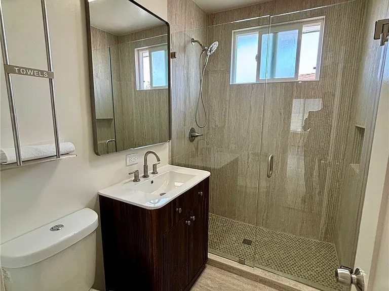 300 Maryland St #2 — Photo 9