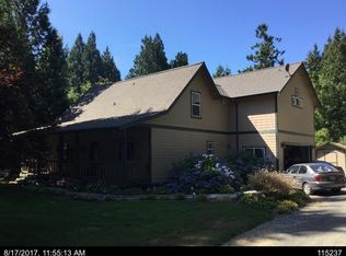 8989 Salmon Creek Ln, Blaine, WA 98230