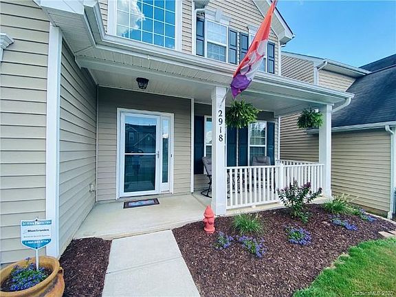 3rd image of 2918 Westbury Ct #134