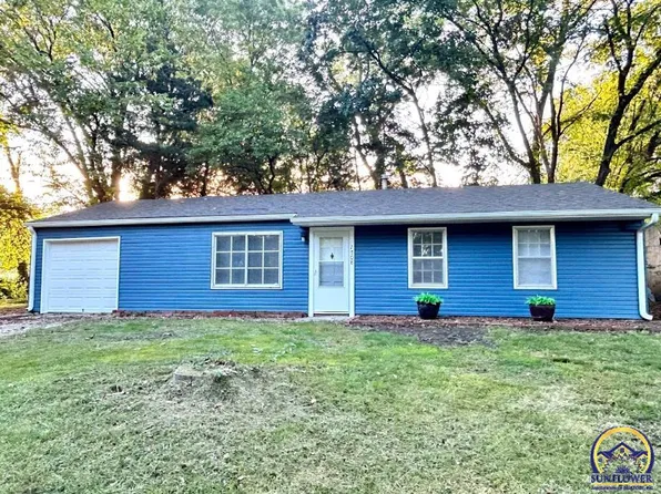 1708 Brook St, Lawrence, KS 66044