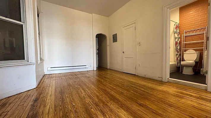 Rented by Nooklyn NYC LLC | media 8