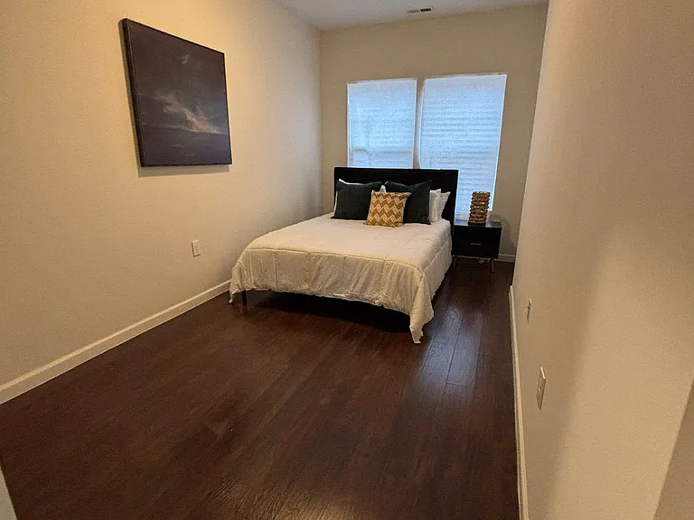 6005 Eads St NE — Photo 18