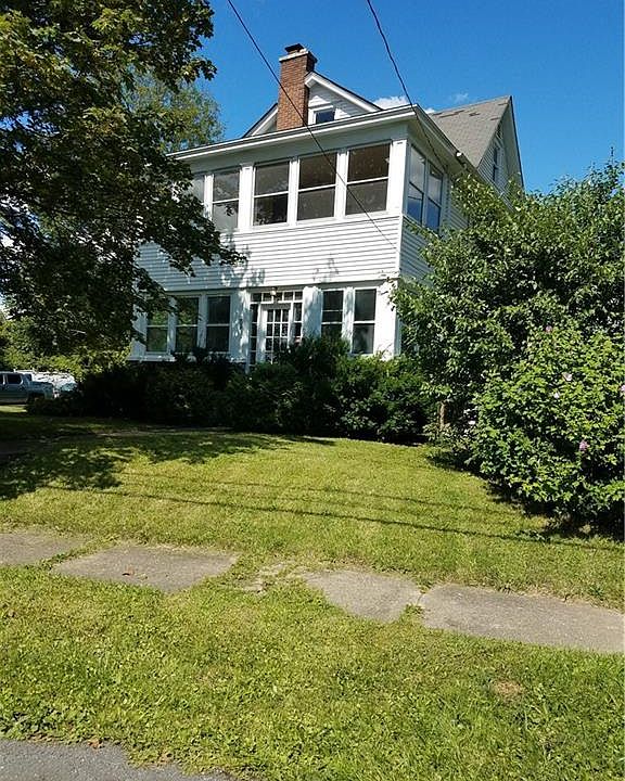 1st image of 201 E Florence Ave #9