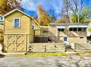 11 Upper Denmark Rd, Oxford, NJ 07863