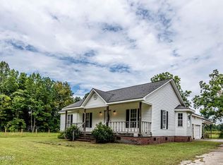 127 Rodney Lanier Rd, Chinquapin, NC 28521