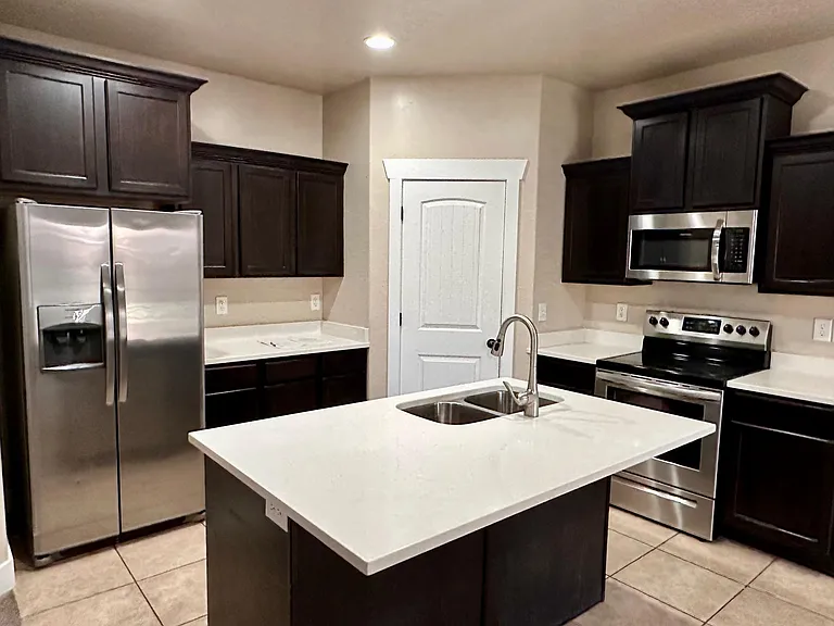 13369 S Bridle Villa Dr — Photo 2