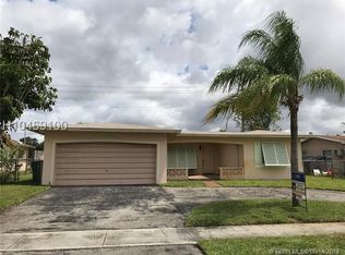 9385 NW 24th Pl, Pembroke Pines, FL 33024