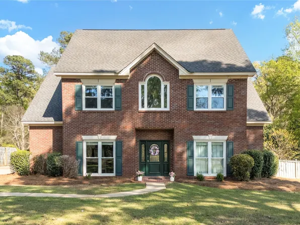 8243 Mossy Oak Dr, Montgomery, AL 36117