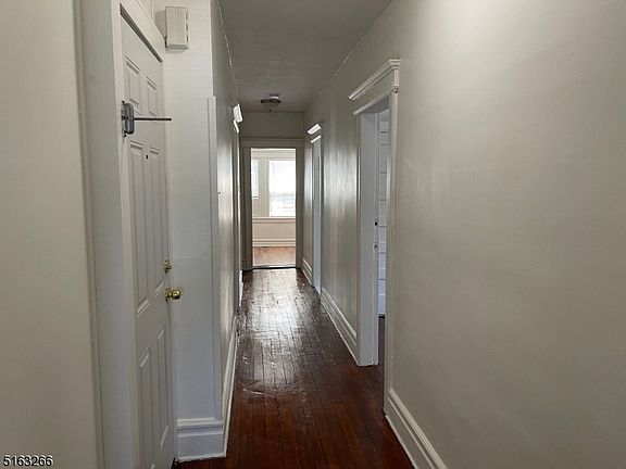 4th image of 50 Treacy Ave Floor 3