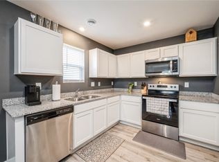 5315 Dostal Dr SW, CEDAR RAPIDS, IA 52404