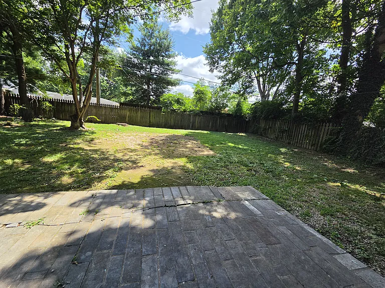 3135 Rosedale Blvd — Photo 4