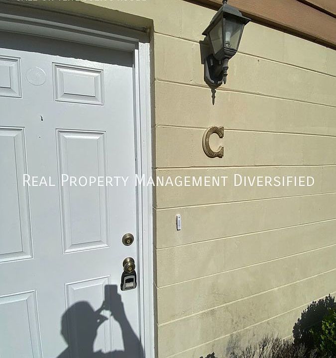 1st image of 3260 NE 58th Ave APT C