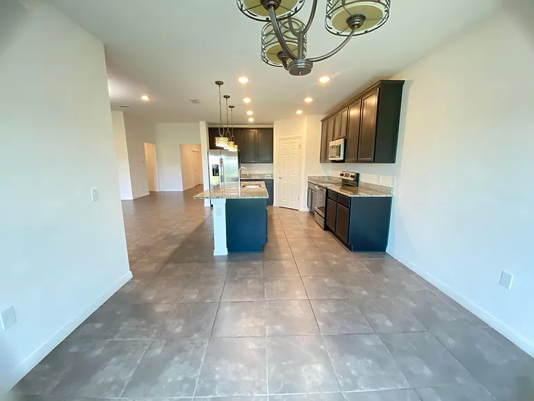 2751 Rialto Ct — Photo 19