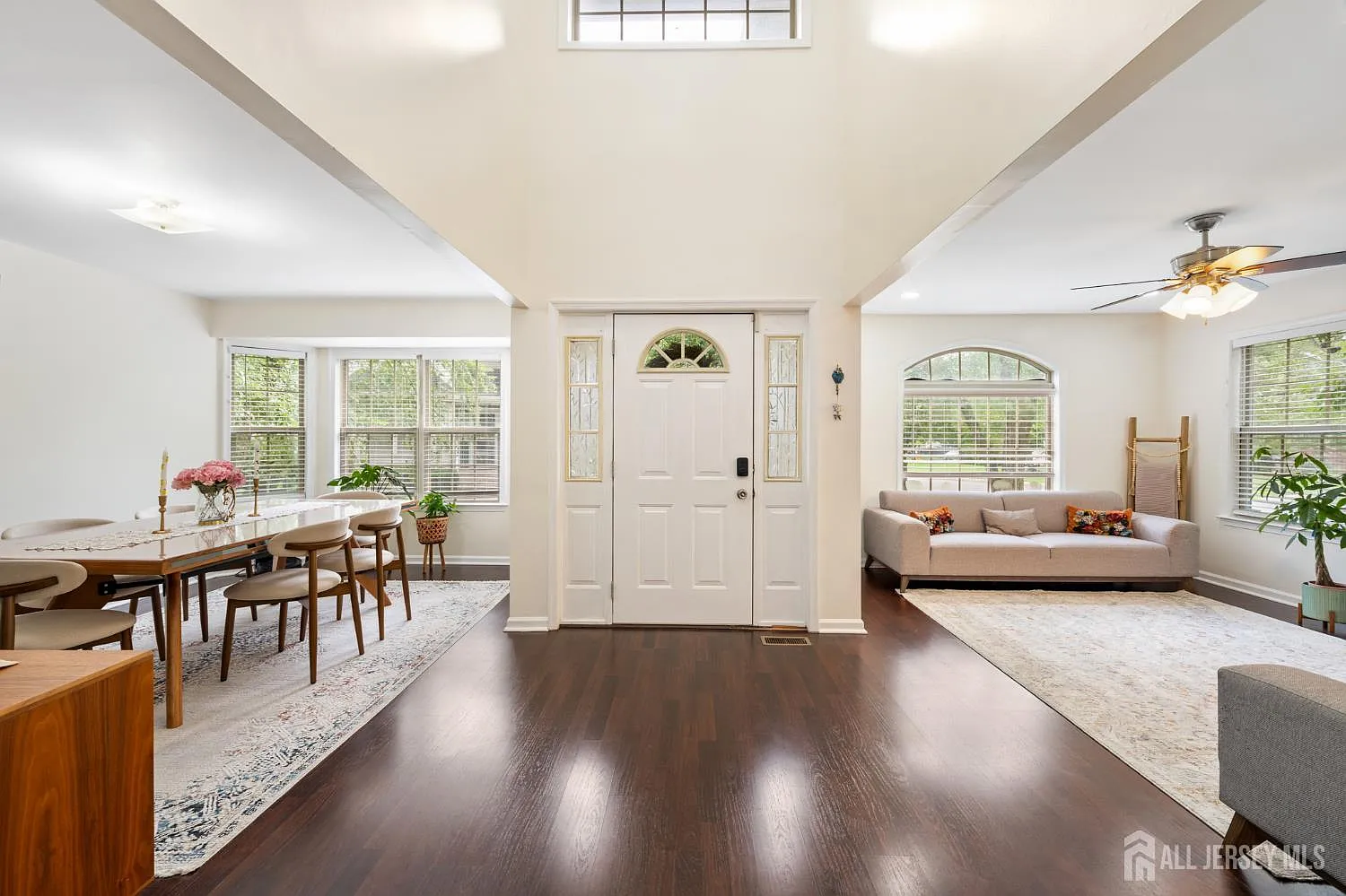 1401 Taggert Dr — Photo 3