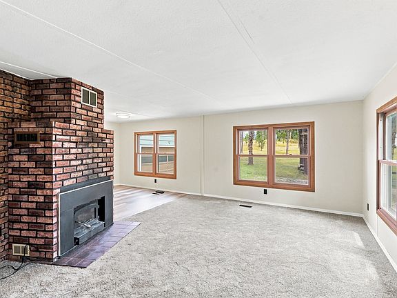 5th image of 22481 Alpine Acres