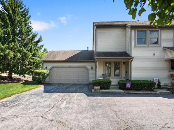 1047 Pinewood Ln #9-5, Columbus, OH 43230