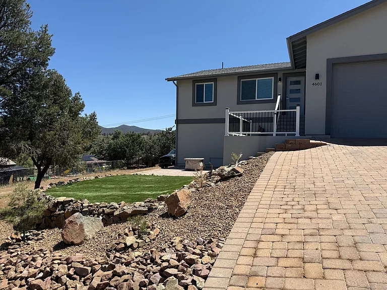 4601 E Robin Dr #1 — Photo 17