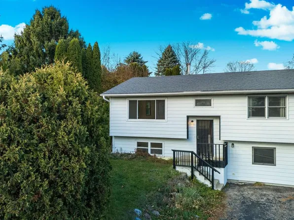 103 Ruste Road, Barneveld, WI 53507