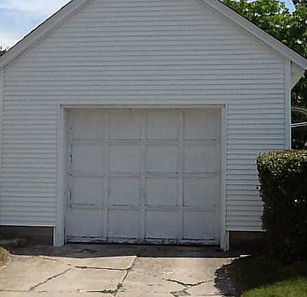 2nd image of 2 Atwood Ave