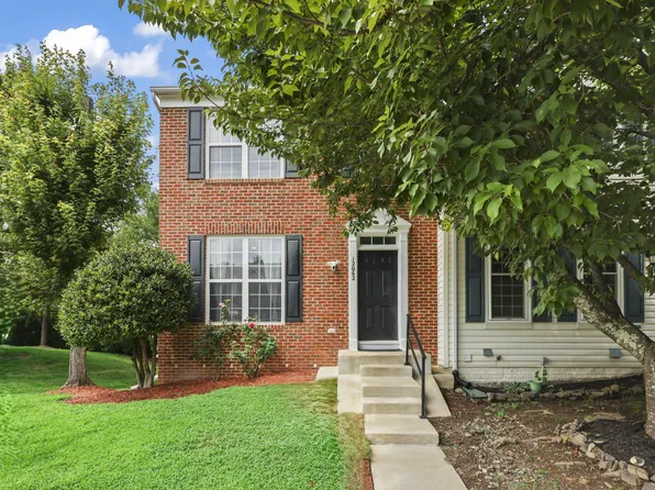 12062 Elliots Oak Pl, Bristow, VA 20136