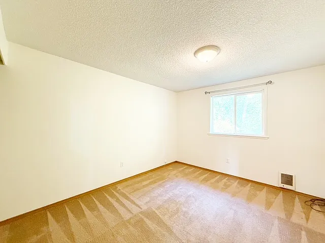 2695 McKinley Pl SE — Photo 21