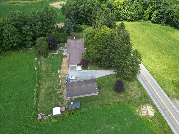 4th image of 3692 Hadley Rd
