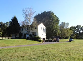 38 Turtleback Rd, Califon, NJ 07830