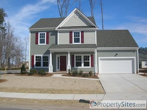 1st image of 301 Canaan Cir