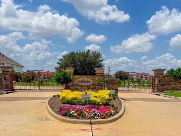 2418 Rainflower Meadow Ln, Katy, TX 77494