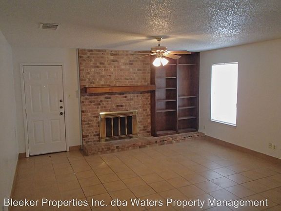 2nd image of 1014 Cushing Dr #B